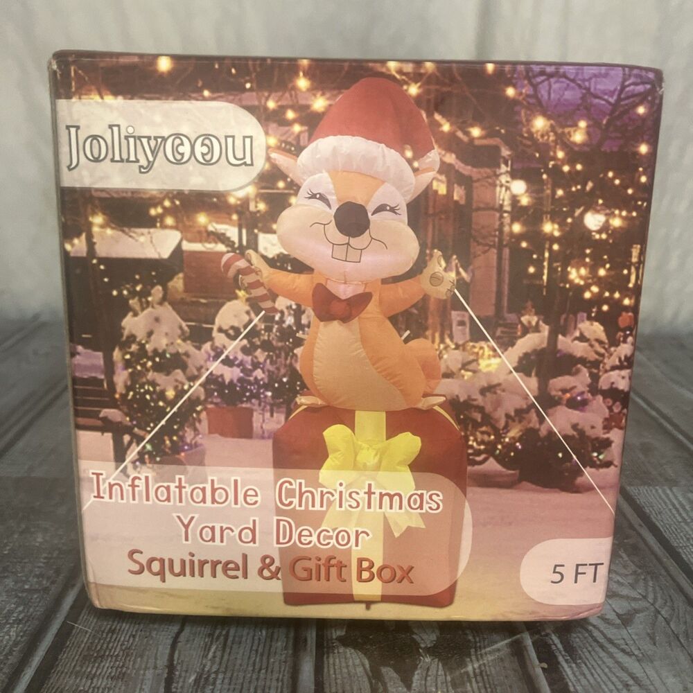 New In Box Joliyoou 5 FT Inflatable Christmas Squirrel & Gift Box Yard Decor
